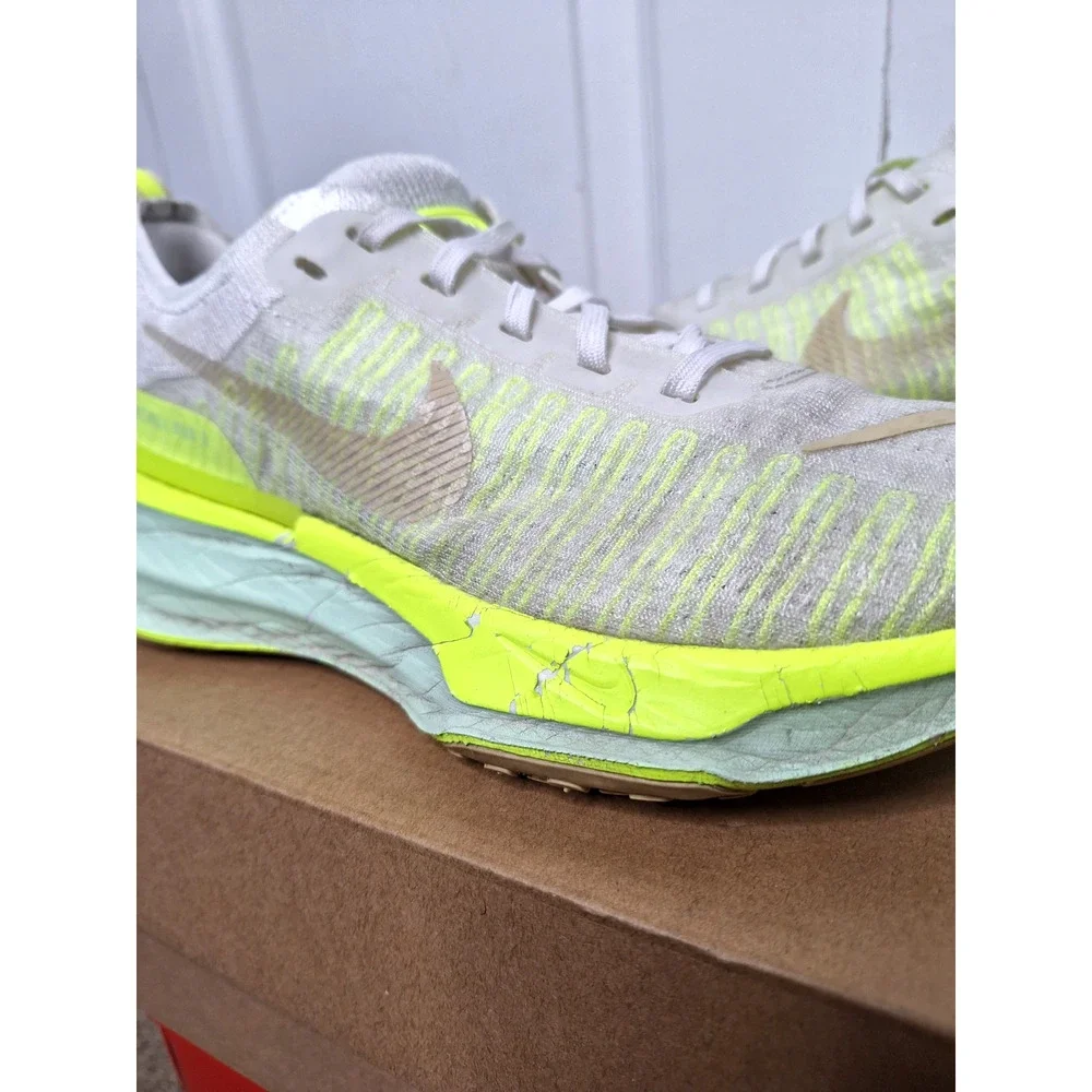 Nike ZoomX Invincible Run FK 3 White Volt DR2615-104 size 8